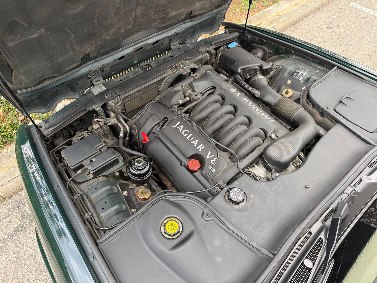 1999 Jaguar XJ8 Executive