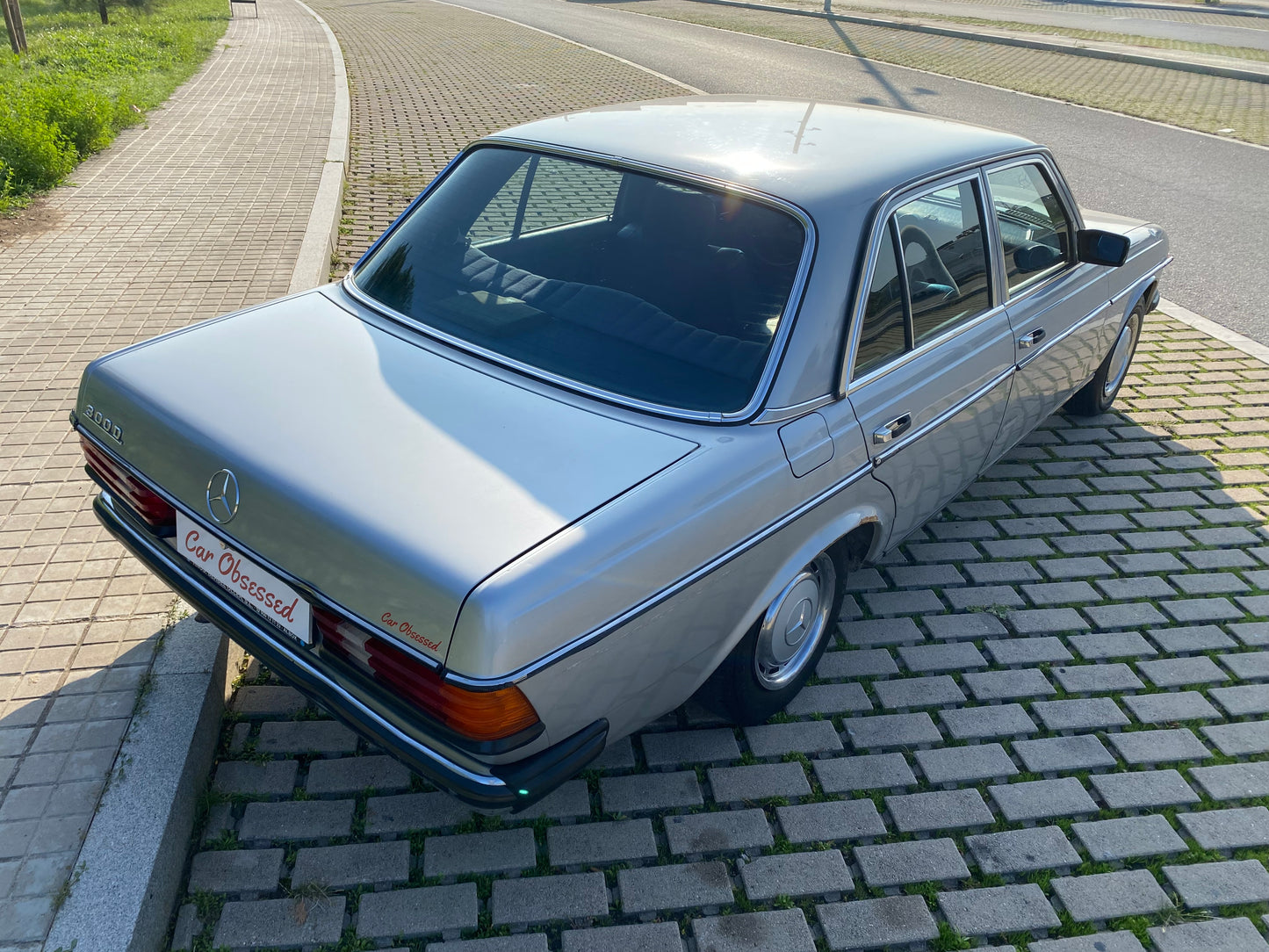 1981 Mercedes-Benz 300D (W123)
