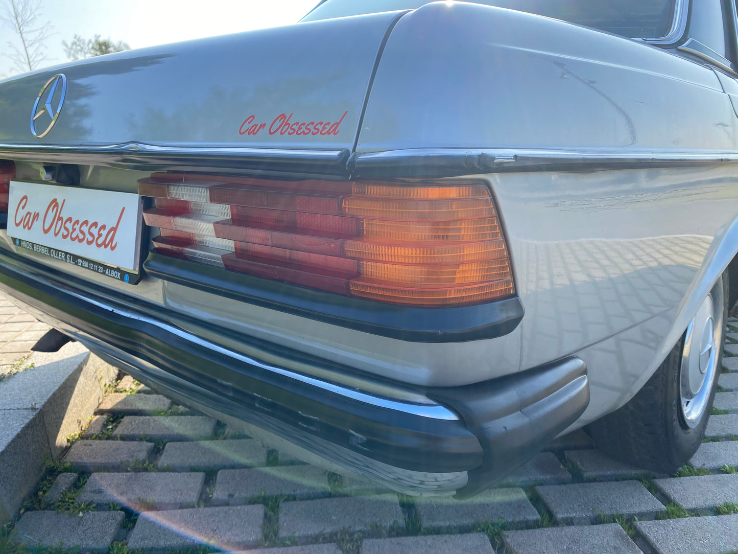 1981 Mercedes-Benz 300D (W123)