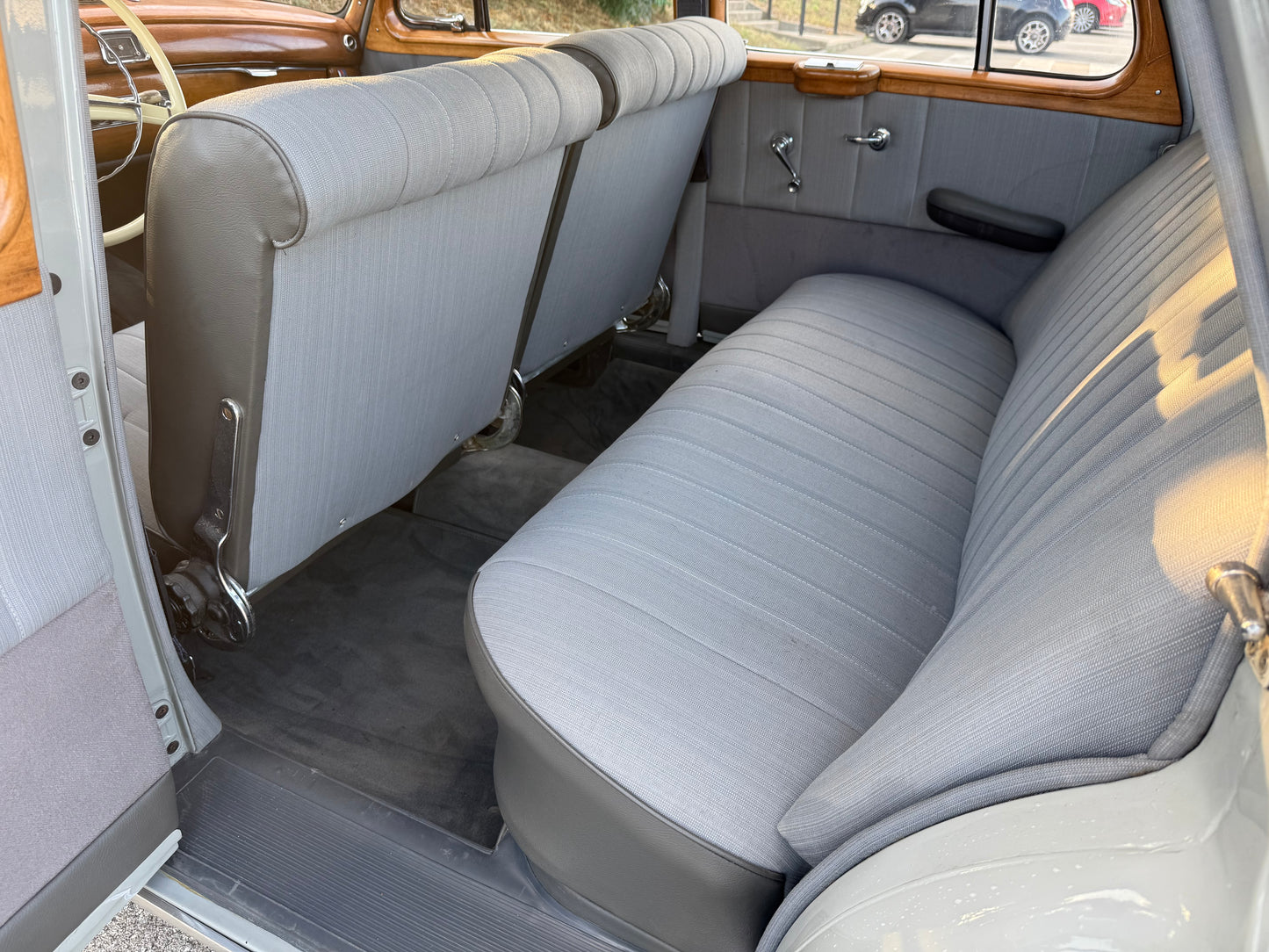 1958 Mercedes-Benz 220S
