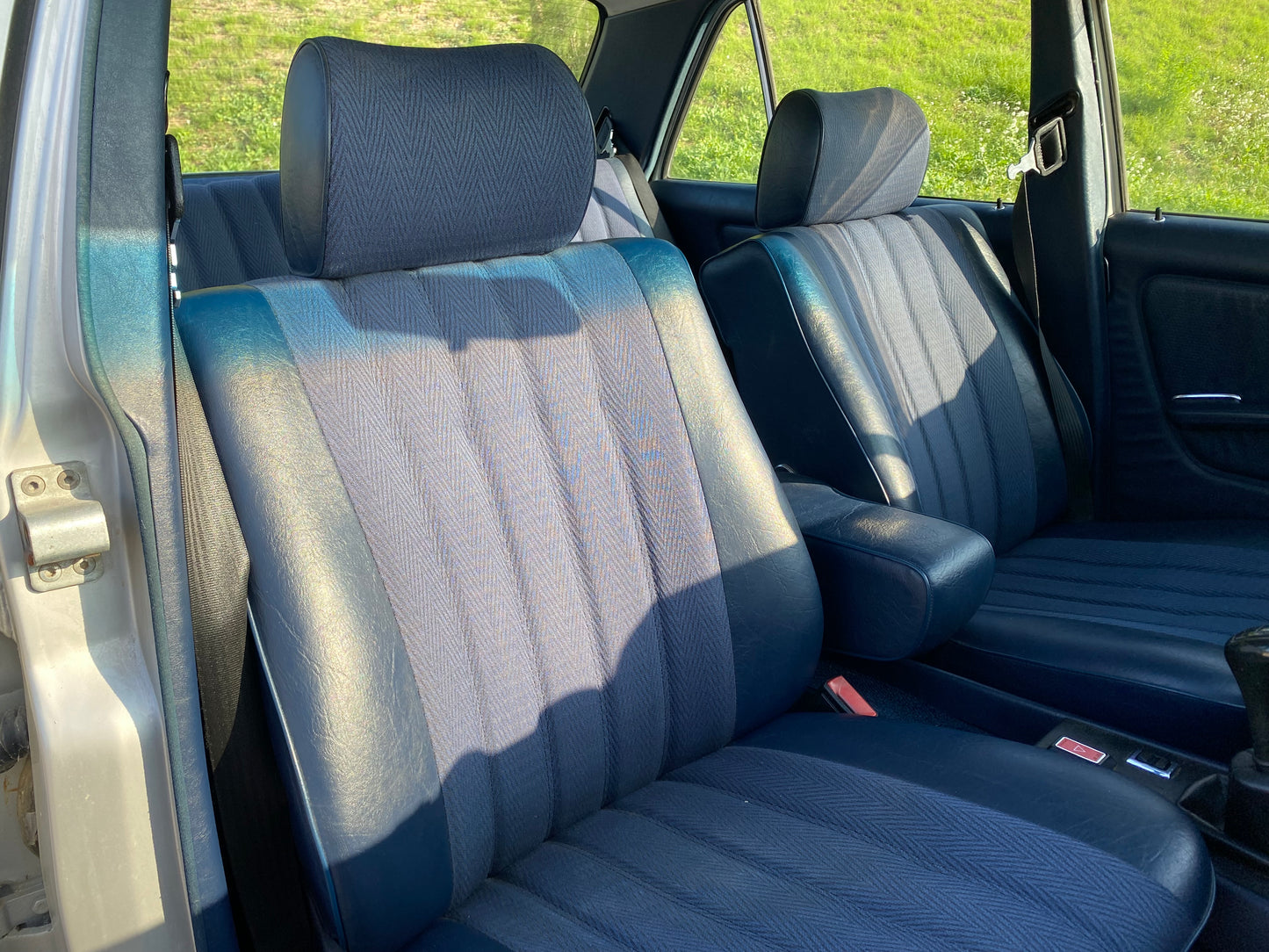 1981 Mercedes-Benz 300D (W123)